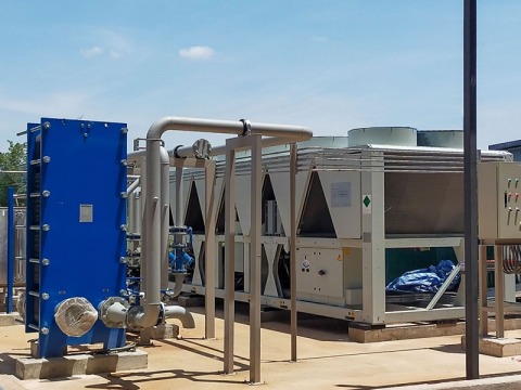 ติดตั้งชุดแลกเปลี่ยนความร้อน